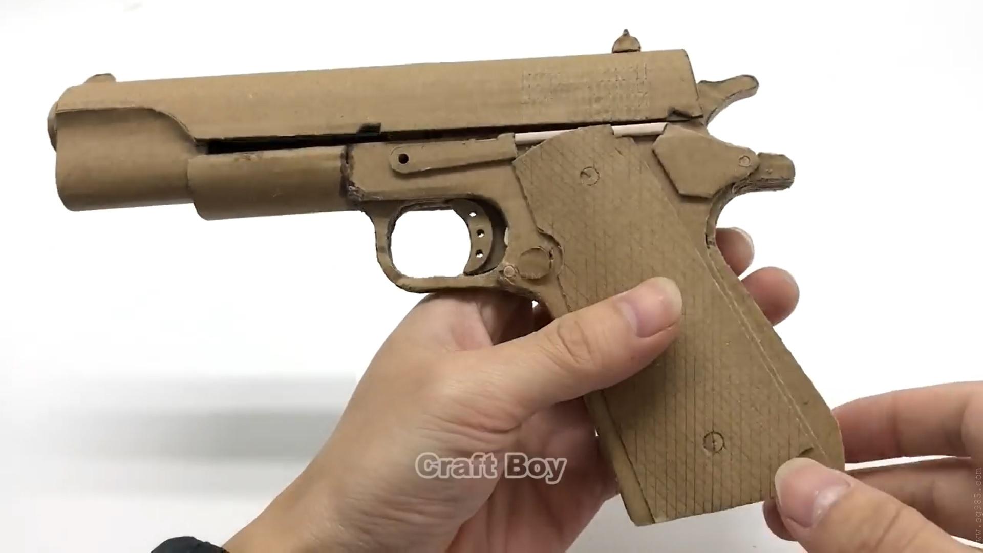 怎么用纸壳箱子做枪/怎么用废纸盒做枪wgog938用纸板制作一把m1911纸板枪可发射+制作图纸